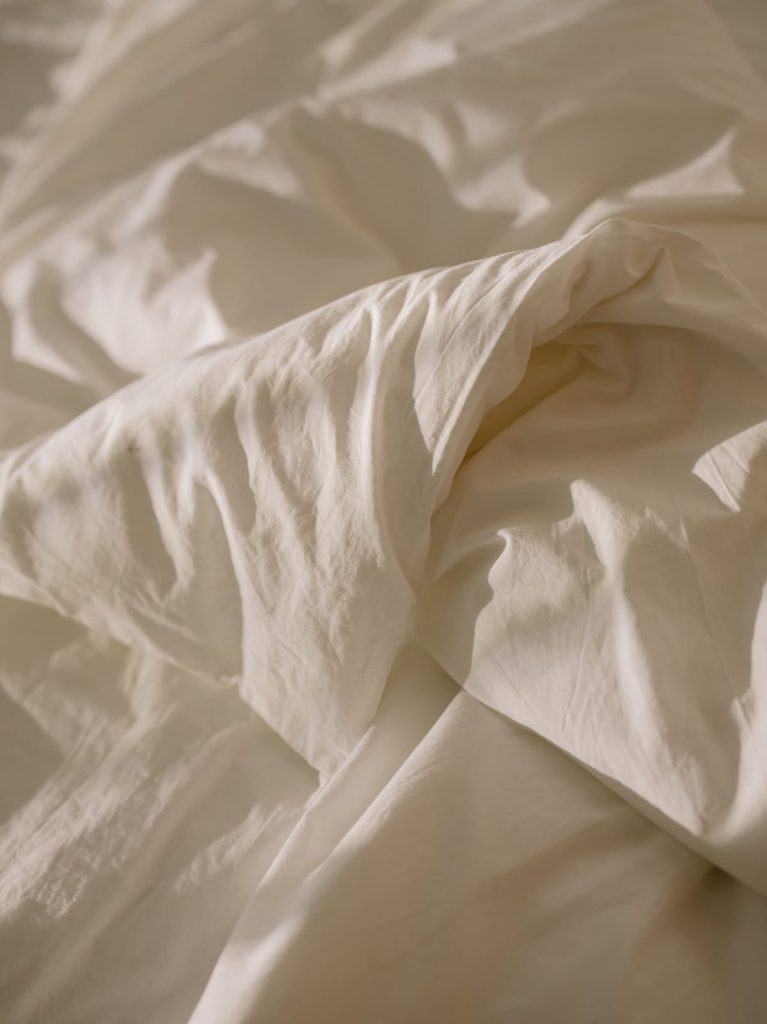 Here's How You Can Save Money When Buying New Linens